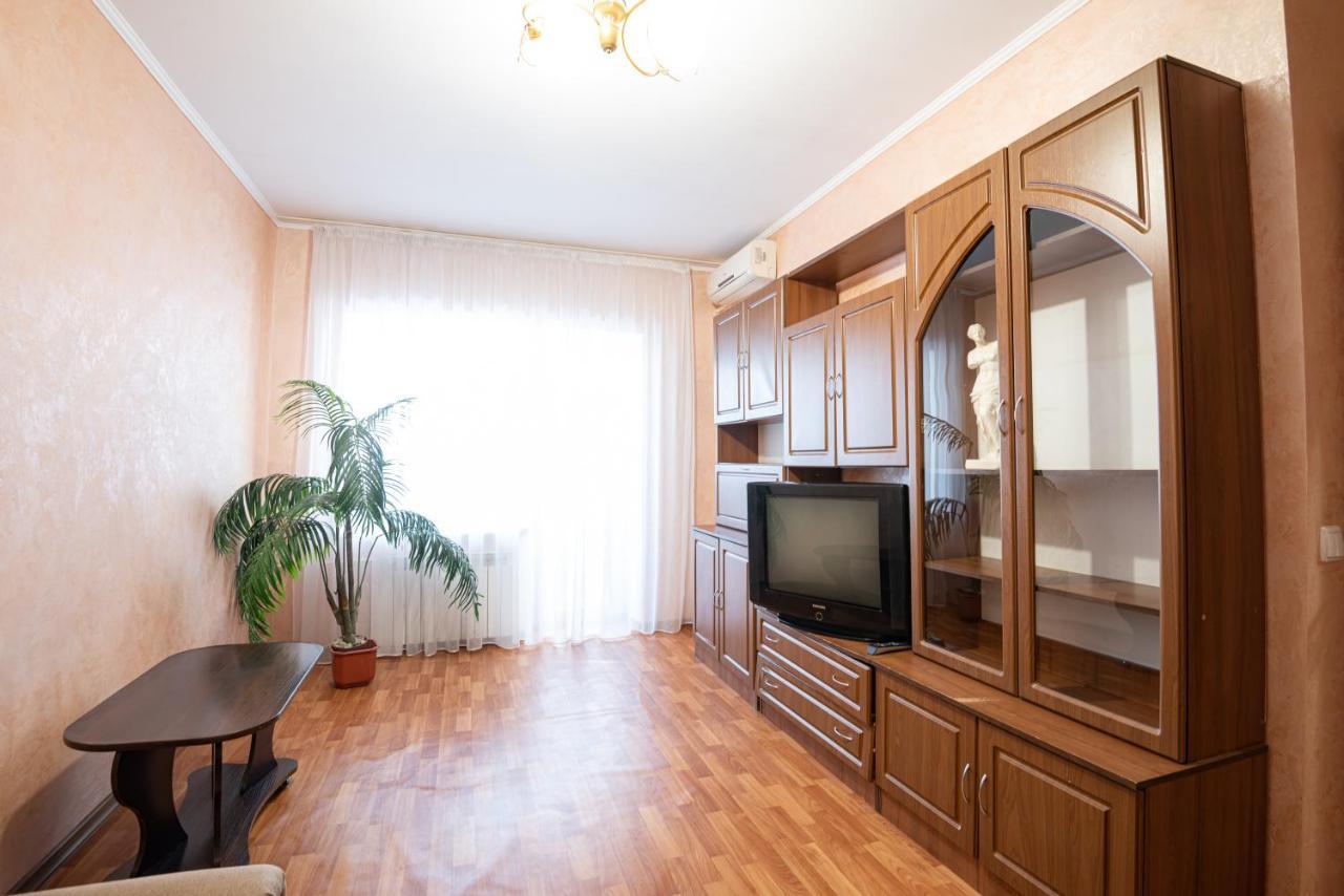 Дашковича 30, Центр Міста Tsjerkasy Buitenkant foto